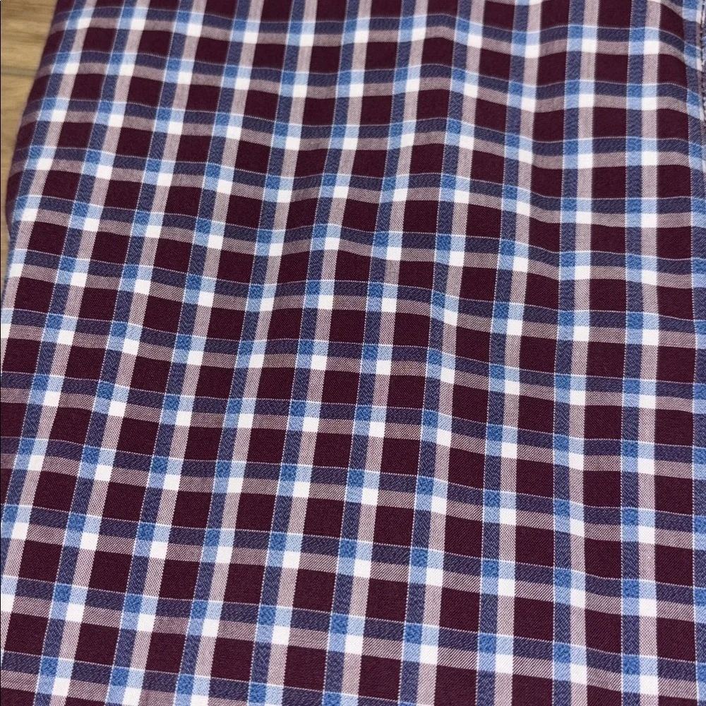Banana Republic Men's Checkered Shirt - Burgundy and White soft wash slim fit L